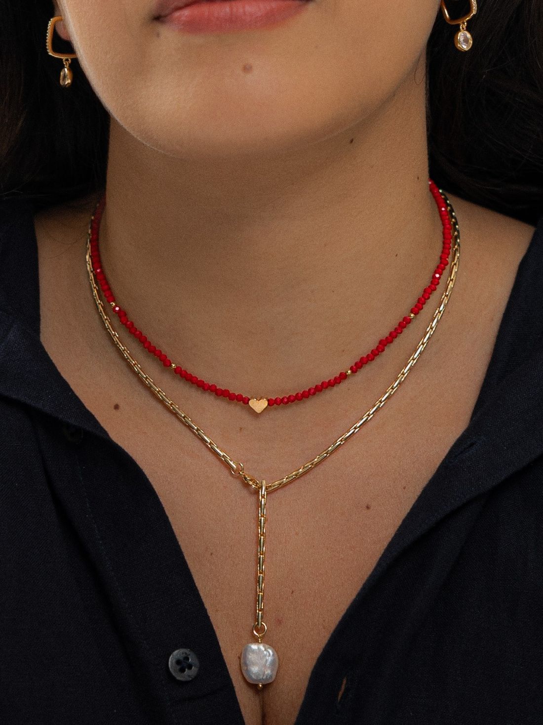 Gold Lariat Necklace with Natural Pearl