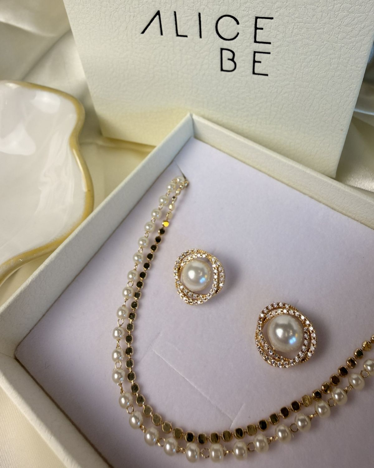 Everyday Jewelry Set - Necklace + Earrings
