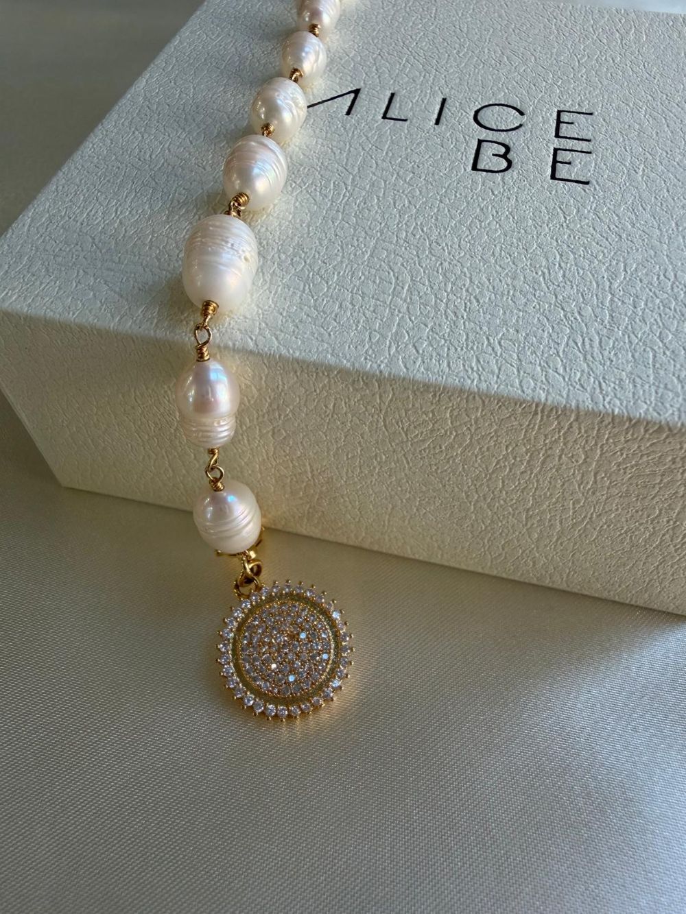 Natural Pearl Bracelet with Pendant